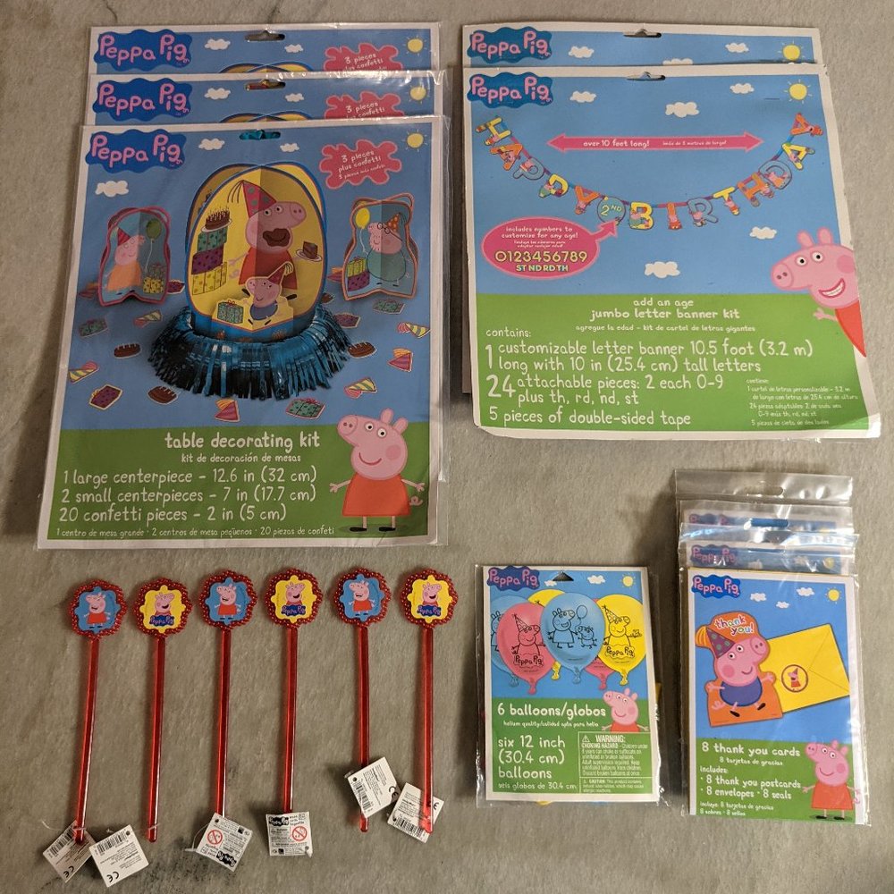 Peppa Pig Party Supply Bundle (Brand New)